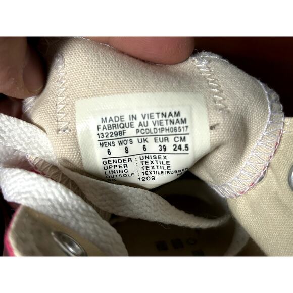 Womens Converse Chuck Taylors PINK Size 8 Pre Owned - Picture 6 of 6